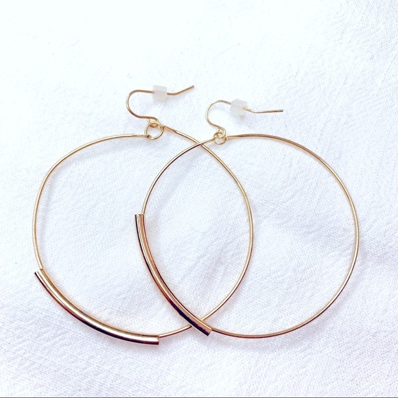 Jewelry - ❣️$25/3❣️ Modern Big Hoop Dangle Earrings